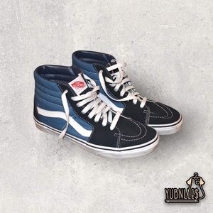 Size 9 Men’s Vans High Top